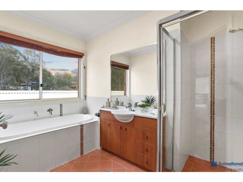 26 The Grange, Picton NSW 2571