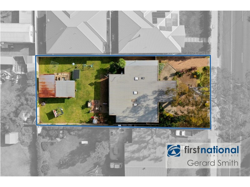 32 Thirlmere Way, Tahmoor NSW 2573