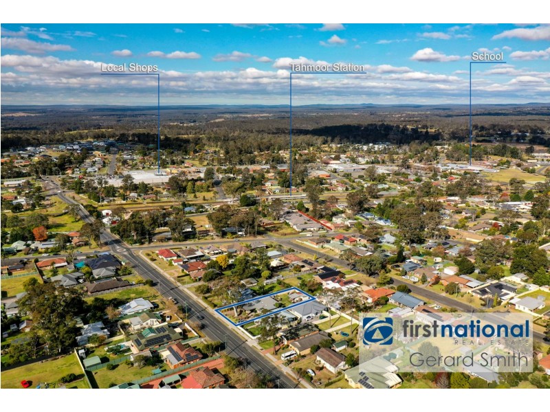 32 Thirlmere Way, Tahmoor NSW 2573