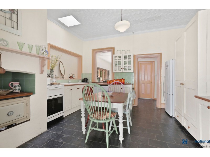 39 Lumsdaine Street, Picton NSW 2571