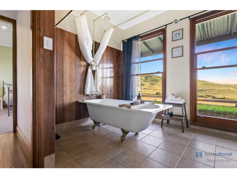 35 Tyrone Place, Picton NSW 2571