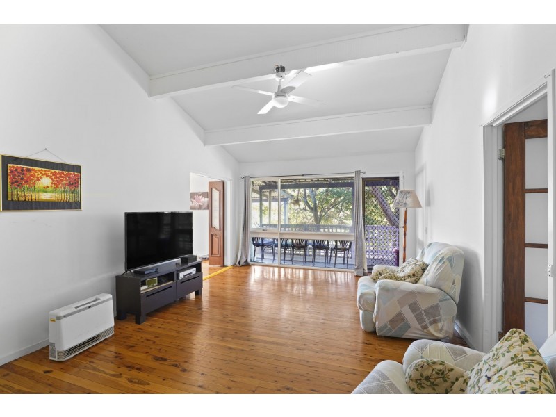 23 Heathcote Street, Picton NSW 2571