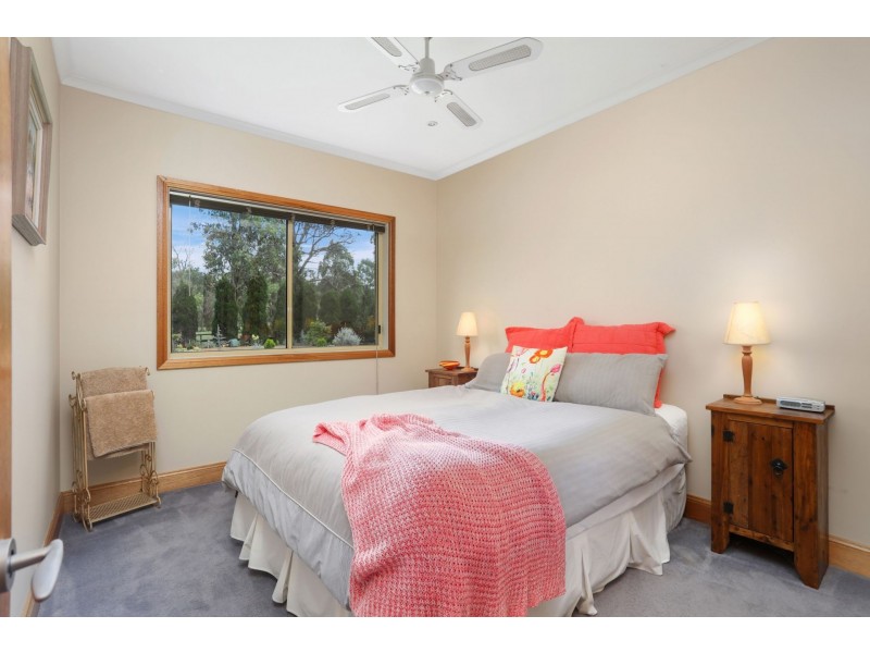 63 Mockingbird Road, Pheasants Nest NSW 2574