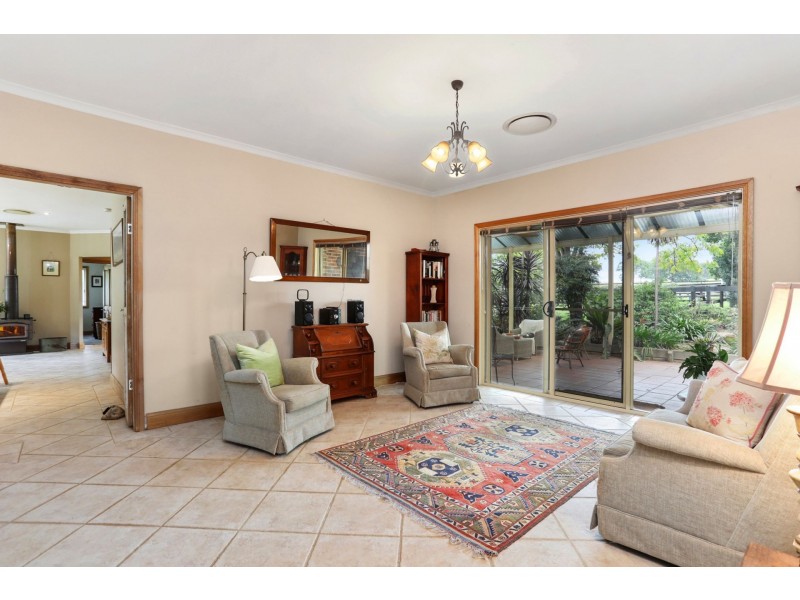 63 Mockingbird Road, Pheasants Nest NSW 2574