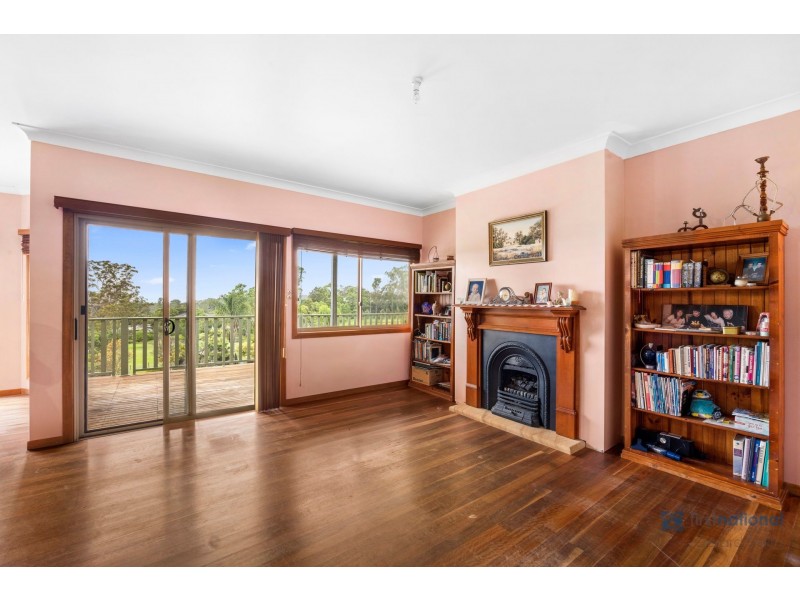 11 Myrtle Creek Ave, Tahmoor NSW 2573