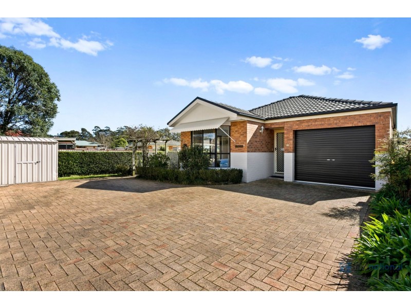 6D Baroo Street, Thirlmere NSW 2572