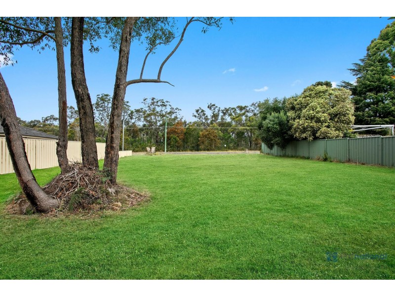 13 Remembrance Drive, Yanderra NSW 2574