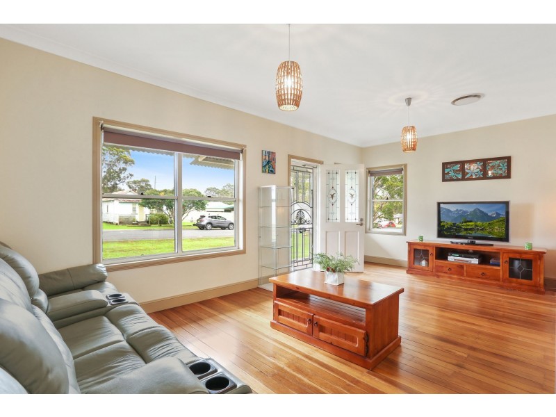 52 York Street, Tahmoor NSW 2573