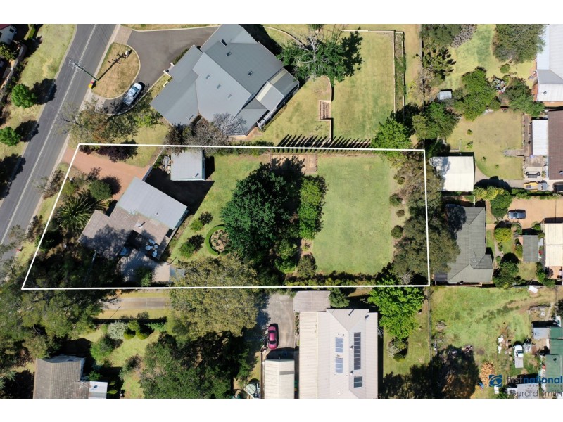 11 Struan Street, Tahmoor NSW 2573