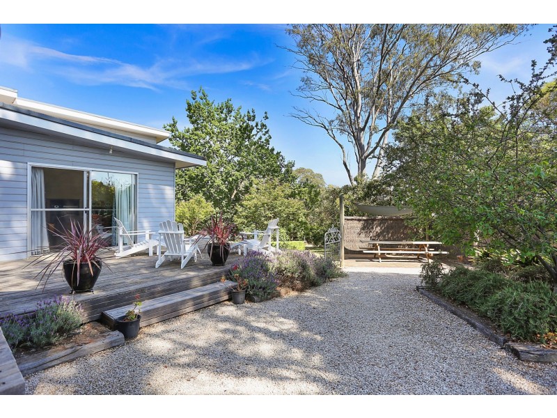 11 Struan Street, Tahmoor NSW 2573