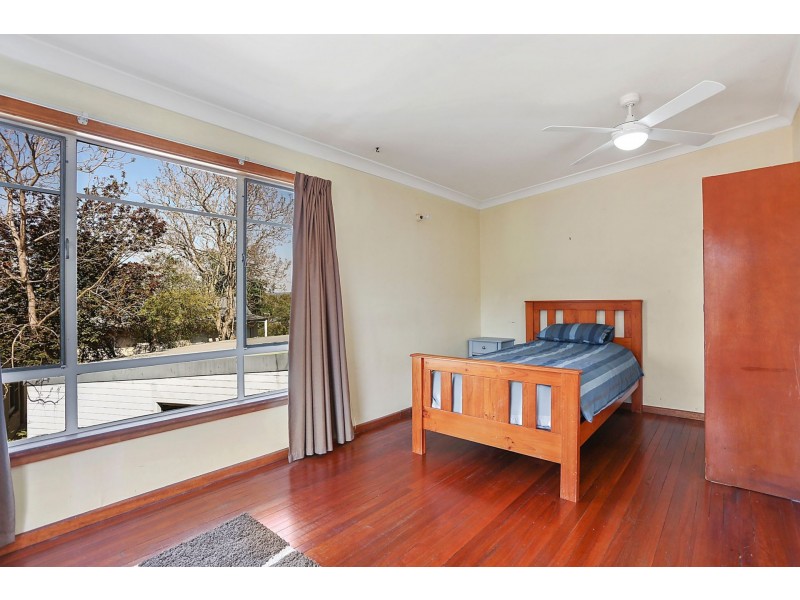 11 Struan Street, Tahmoor NSW 2573