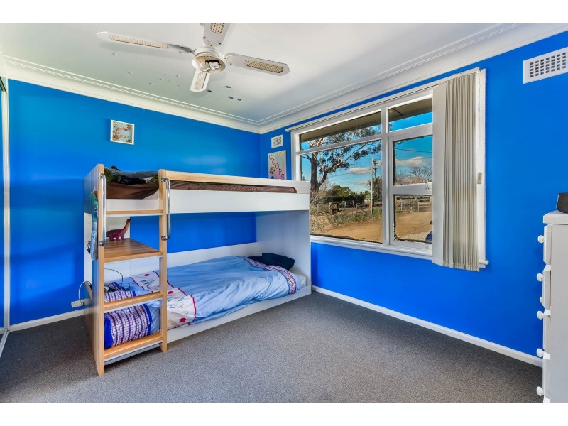 9 Remembrance Drive, Tahmoor NSW 2573