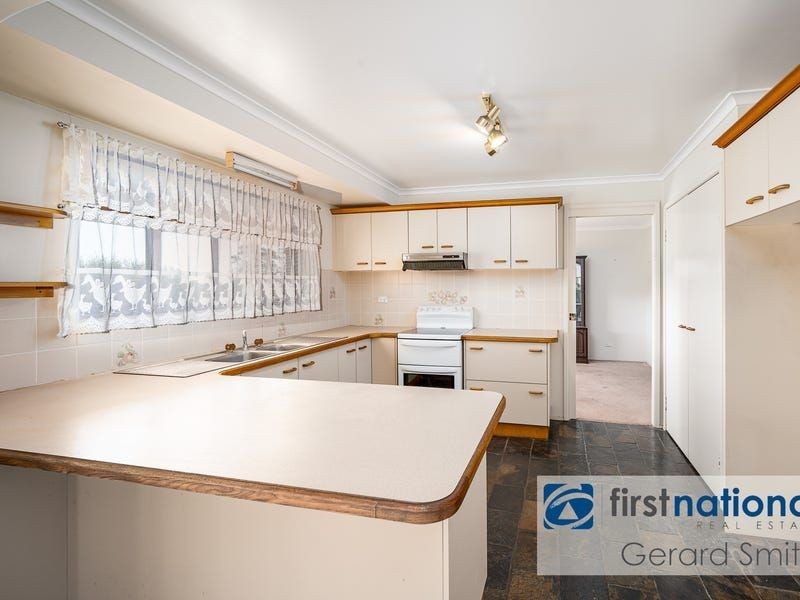 50 Knox Rd, Pheasants Nest NSW 2574