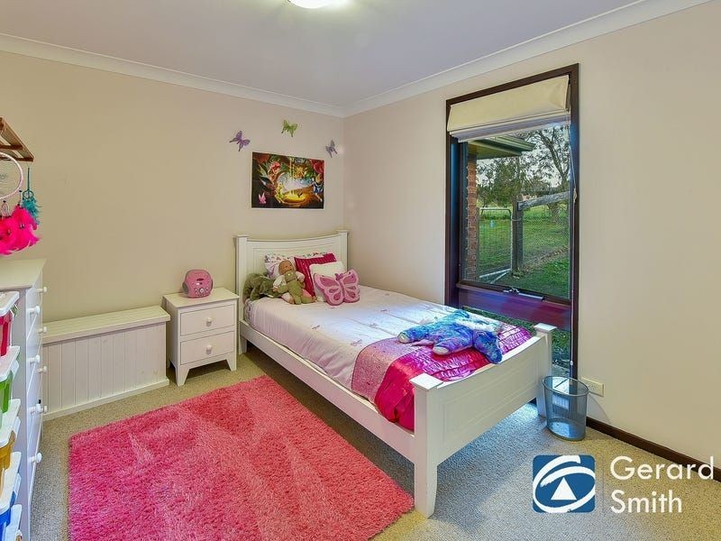 105 Rita St, Thirlmere NSW 2572