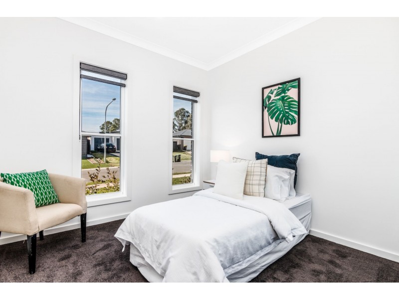 8 Dillies Lane, Tahmoor NSW 2573