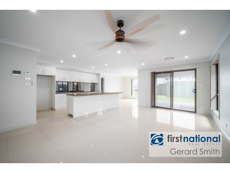 19 Antill St, Thirlmere NSW 2572