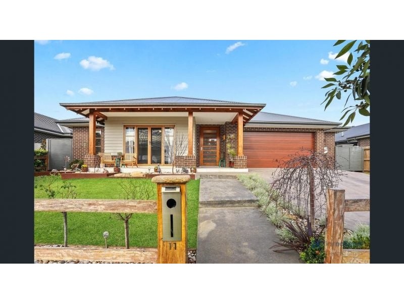 11 Stirling Dr, Wilton NSW 2571