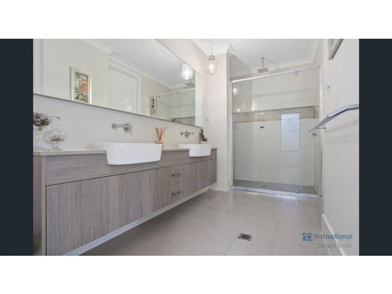 11 Stirling Dr, Wilton NSW 2571