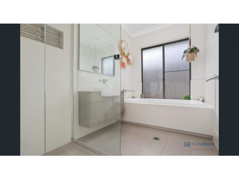 11 Stirling Dr, Wilton NSW 2571