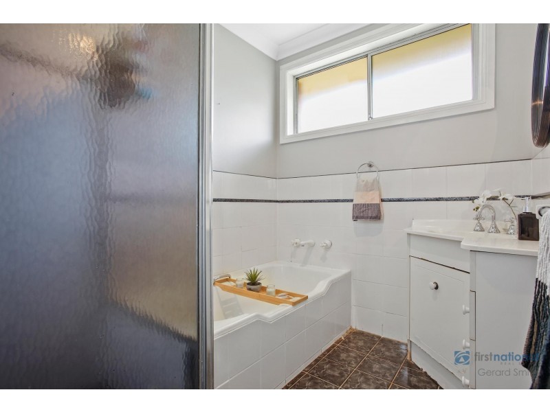 2 Bradbury St, Tahmoor NSW 2573