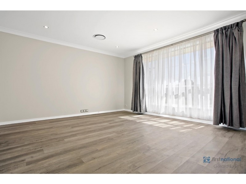 40 King St, Tahmoor NSW 2573