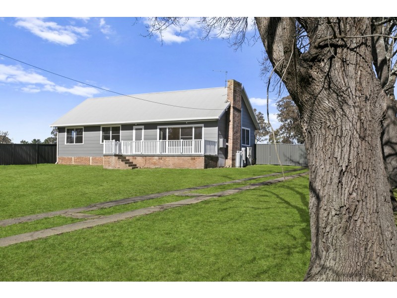30 Bargo Rd, Bargo NSW 2574