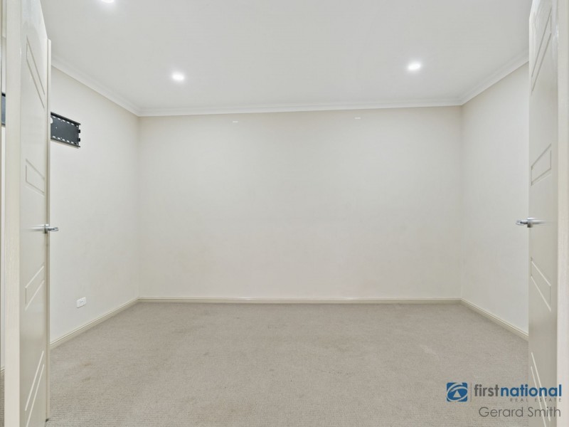 11 Remembrance Driveway, Yanderra NSW 2574