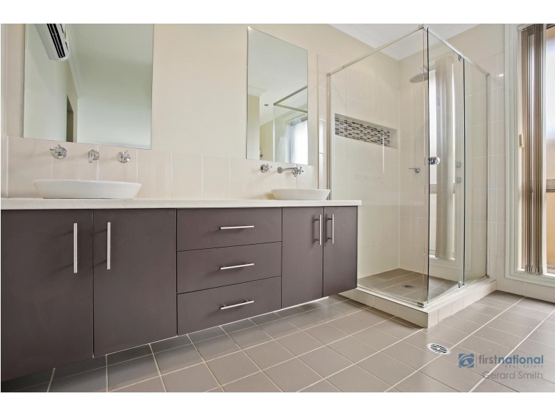 24 Park St, Tahmoor NSW 2573