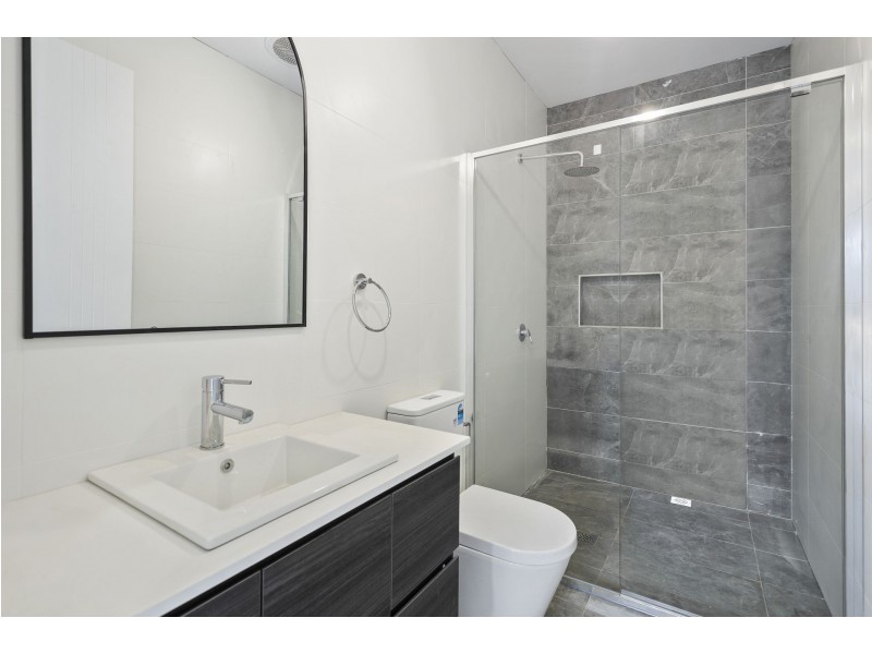 12D Remembrance Driveway, Tahmoor NSW 2573