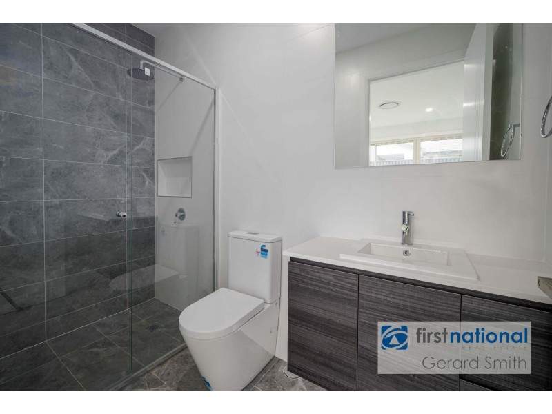 12D Remembrance Driveway, Tahmoor NSW 2573