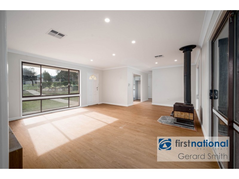 30 Hill St, Picton NSW 2571