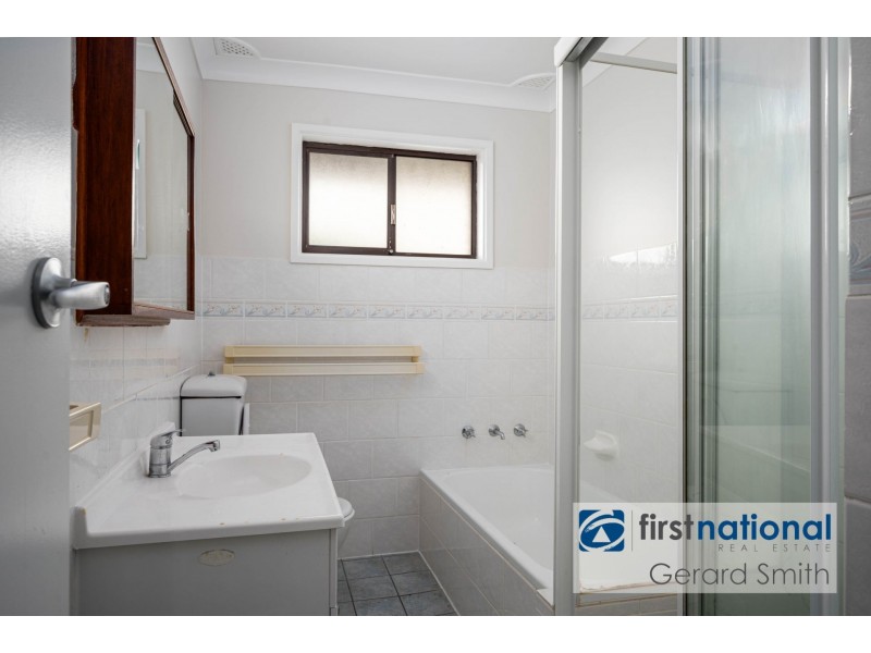 30 Hill St, Picton NSW 2571