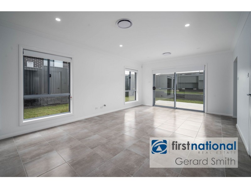 15 Lone Lea St, Tahmoor NSW 2573