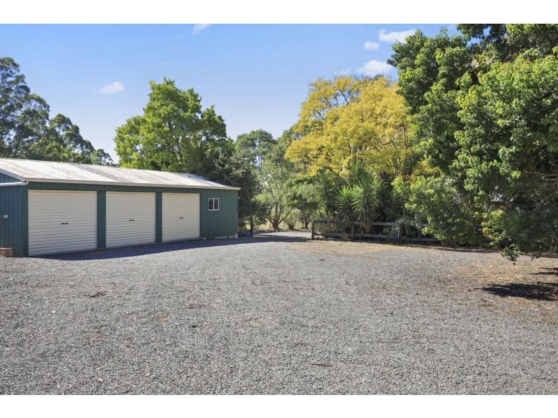 63 Mockingbird Rd, Pheasants Nest NSW 2574
