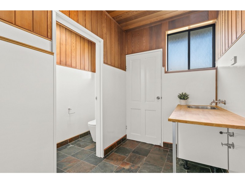 12 Bridge St, Picton NSW 2571