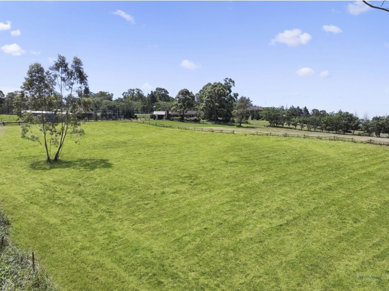 74 Hilton Park Road, Tahmoor NSW 2573