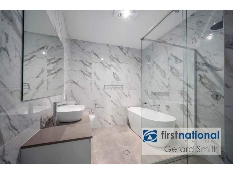 51 Castlereagh St, Tahmoor NSW 2573