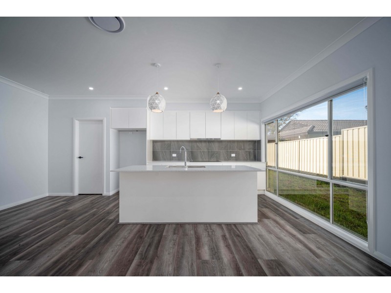 2a Hunter Street, Tahmoor NSW 2573