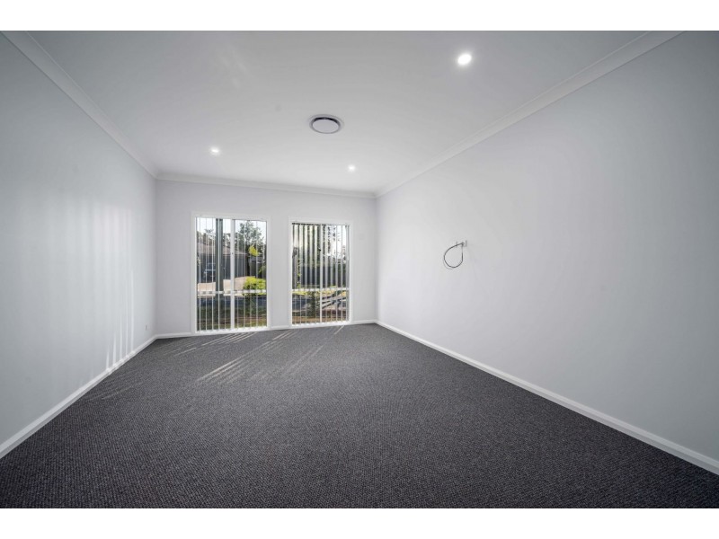 2a Hunter Street, Tahmoor NSW 2573