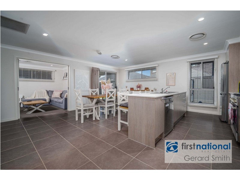 19 Mooney St, Spring Farm NSW 2570