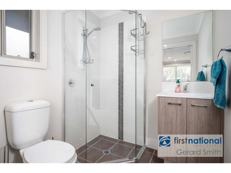 19 Mooney St, Spring Farm NSW 2570