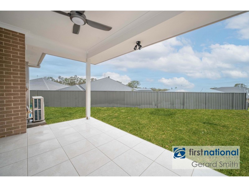 55 Dulcimere St, Tahmoor NSW 2573