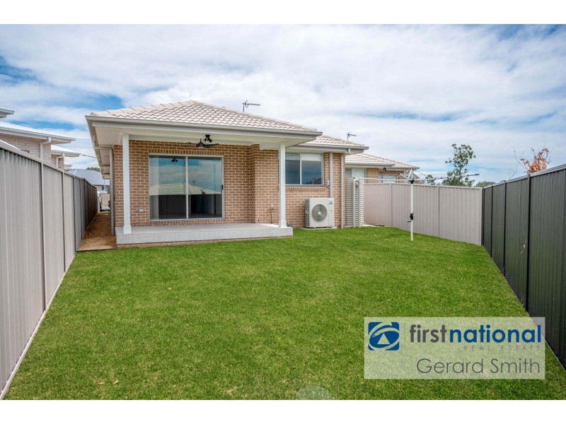 55 Dulcimere St, Tahmoor NSW 2573