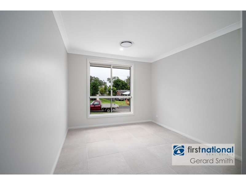 11C North St, Thirlmere NSW 2572
