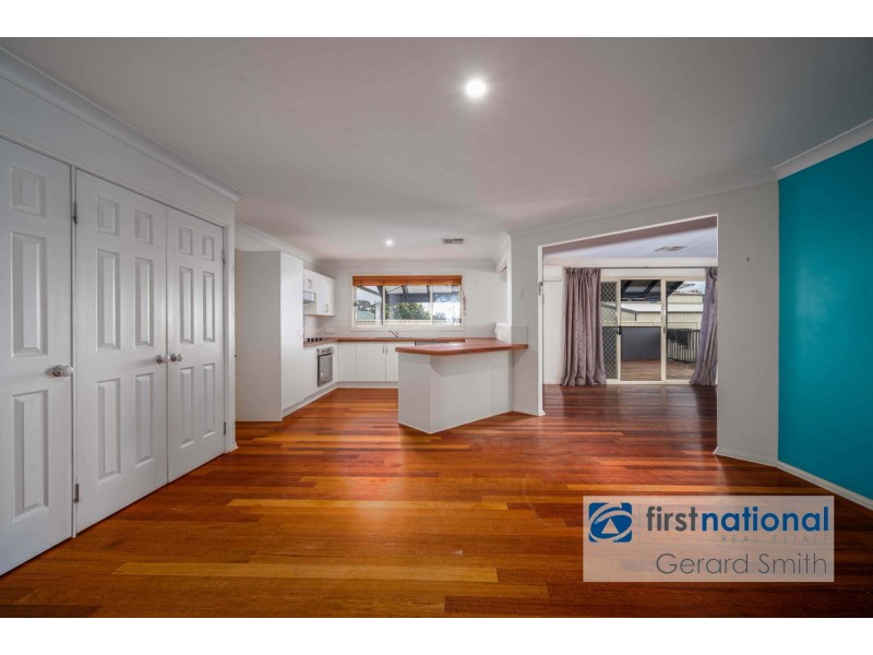 10 Ella St, Hill Top NSW 2575