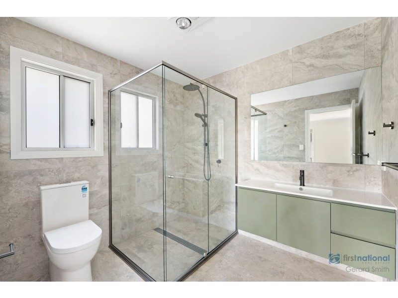 32B Carlton Rd, Thirlmere NSW 2572