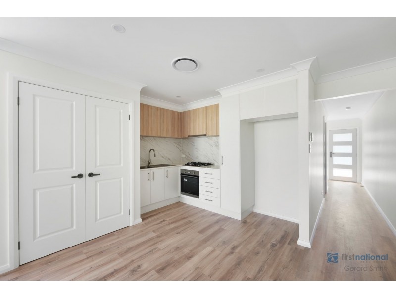 32C Carlton Rd, Thirlmere NSW 2572