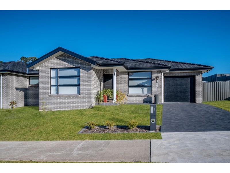 1 Gosbell St, Tahmoor NSW 2573