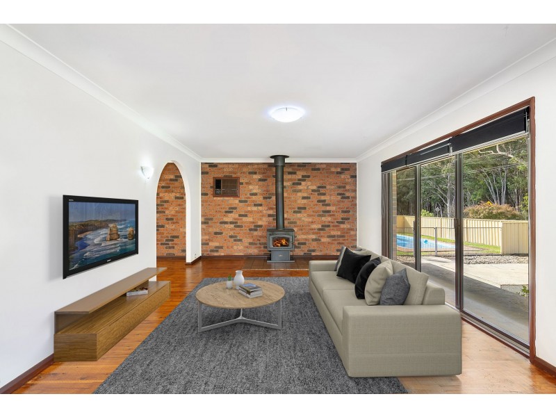 60 Denmead St, Thirlmere NSW 2572