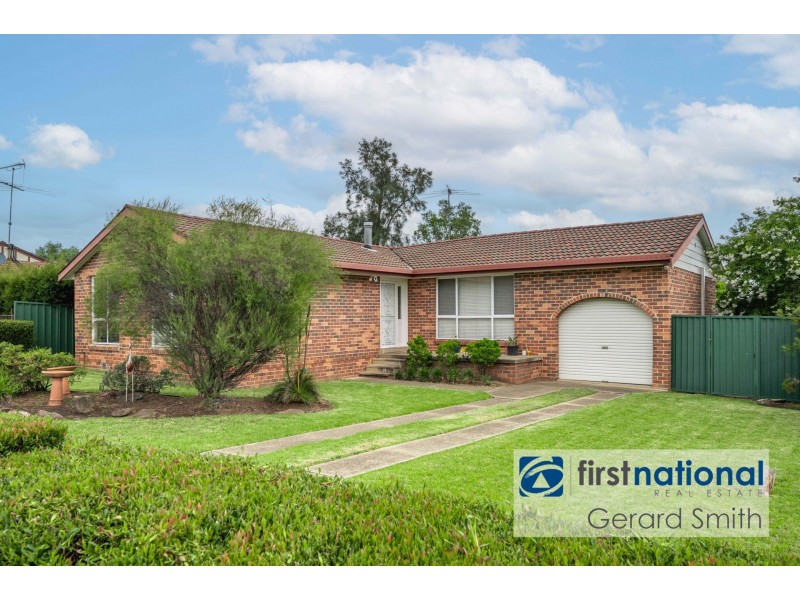 14 Crookston Dr, Camden South NSW 2570